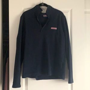 Small men’s navy vineyard vines fleece quarter zip